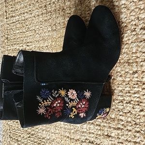 Black embroidered vegan suede ankle boots